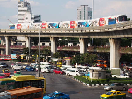 BANGKOK, THAILAND - Traffic at the Victory monument on September 20, 2014のeditorial素材