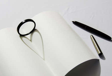 shadow of a heartの写真素材