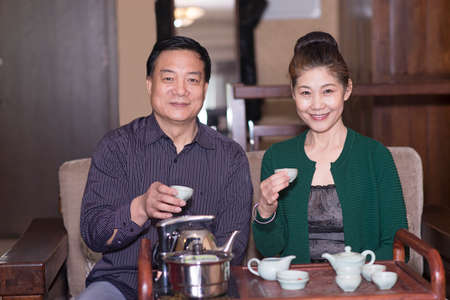 Elderly couple really like the Gongfu teaのeditorial素材