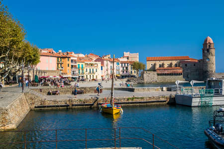 Magnificent village of Collioure, at the edge of the Mediterranean in the south of France.のeditorial素材