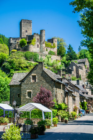 Belcastel, pretty medieval village, and its castle, in Aveyron in the Occitanie region.