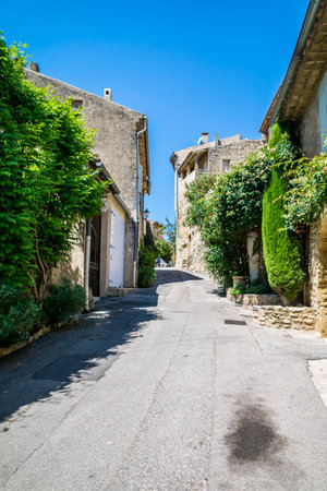 Ansouis, hilltop village of the Luberon in Vaucluse -France.のeditorial素材