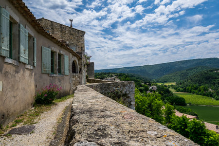 MÃ©nerbes, village perched in the massive Luberon in Provence-Alpes-CÃ´tes-d'Azur - France.