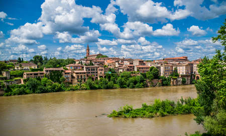 Albi, historic town of Tarn in Occitanie, France.のeditorial素材