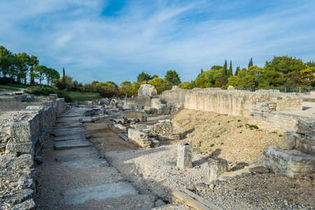 Ancient Roman town of Glanum, in Saint-RÃ©my-de-Provence, France.の写真素材