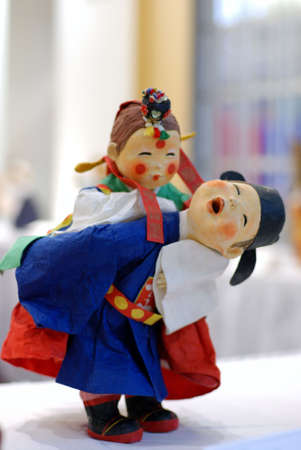 Koreaan Traditinal Folk Arts, miniature dolls in traditional dressの写真素材