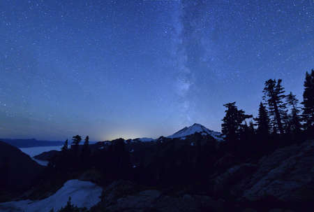 Milky Way Over Mount Bakerの写真素材
