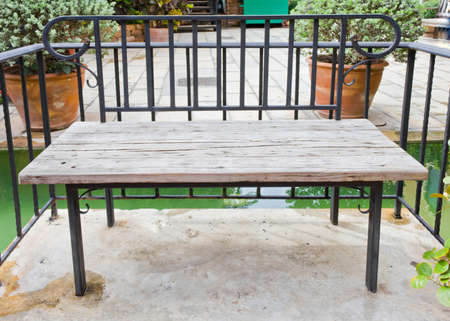 wooden bench in the park, Thailandの写真素材