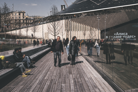MOSCOW, RUSSIA - MAY 19, 2019: Atmosphere of Zaryadye Park at spring time. Landmark.のeditorial素材