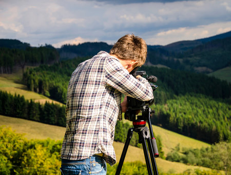 Videographer, removes the natural landscape