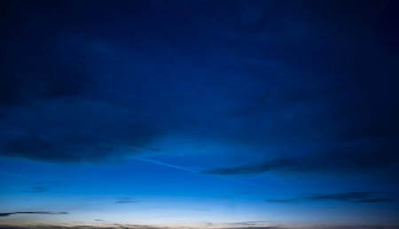 Sunset with sun raysの写真素材