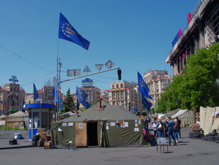 KIEV (KYIV), UKRAINE - MAY 11, 2014: Kiev downtown, on Maydan Nezalejnosti, Ukraine.のeditorial素材