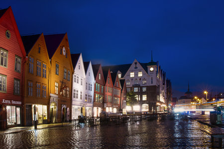 BERGEN, NORWAY -SEPT 25: Historical buildings on the street in Bergen on Sept 25, 2014, Norwayのeditorial素材