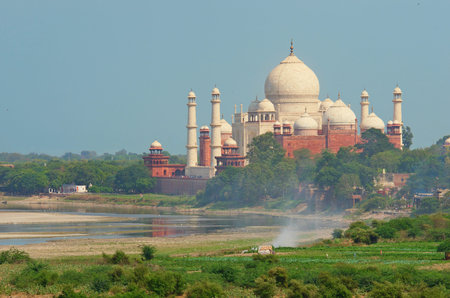 Taj Mahal in Agra, Uttar Pradesh, Indiaの写真素材