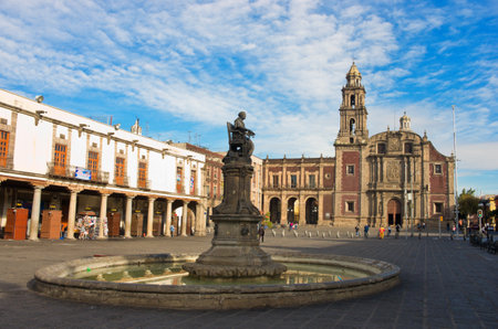 Mexico city, December 04, 2016: Church of Santo Domingo and statue of the Corregidora Josefa Ortiz de Dominguez at Plaza de Santo Domingo in Mexico cityのeditorial素材