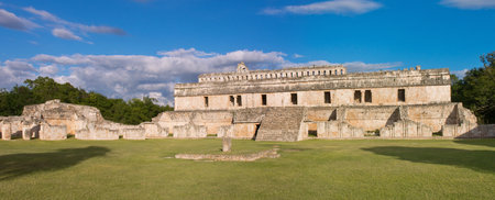 Ruins of Poop palace (Palace of the Masks) in Kabah, Yucatan, Mexicoのeditorial素材