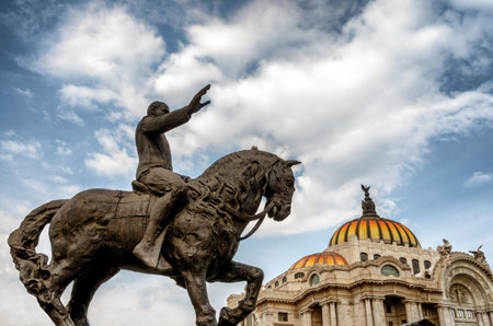Mexico City, Mexico - December 11, 2016: Bellas Artes (Palace of fine art) in Mexico City.のeditorial素材