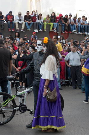 Mexico City, Mexico - October 29, 2016: Day of the dead parade in Mexico city. The Day of the Dead is one of the most popular holidays in Mexico.のeditorial素材
