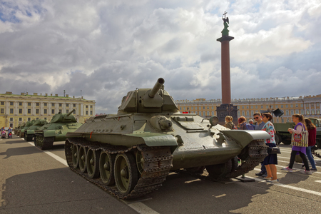 SAINT-PETERSBURG, RUSSIA - 11 AUGUST 2017: Original soviet military equipment and tanks on Palace Square, St. Petersburg, Russiaのeditorial素材