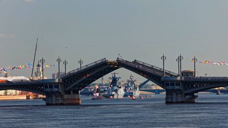 SAINT-PETERSBURG, RUSSIA - JULY 29, 2018: Warships and combat aircraft parade on the Neva river. Day of the Russian Navyのeditorial素材