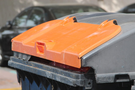 Rubbish skip