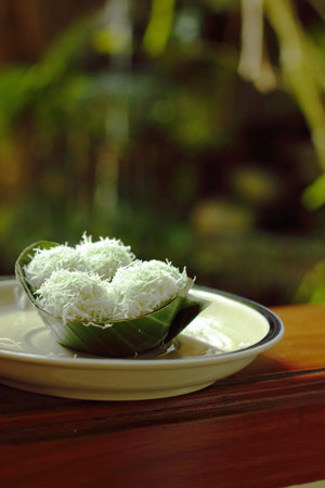 Klepon, Javanese rice cake