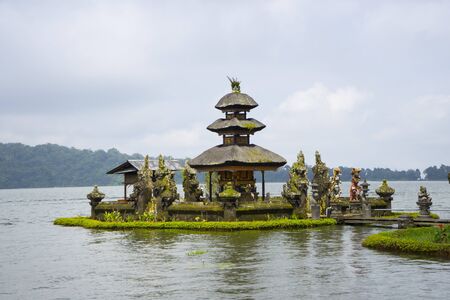 Pura Ulun Danu Bratan Temple, Bali, Indonesiaのeditorial素材