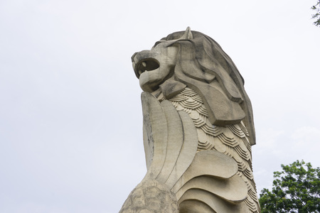 Merlion statue at Sentosa Merlion park in Sentosa island, Singapore.のeditorial素材