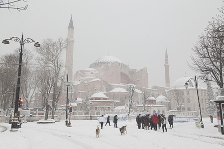Hagia Sophia cover with snow in Istanbul, Turkey.のeditorial素材