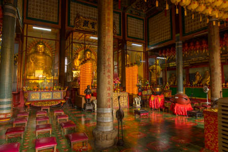 Buddha statue in Kek Lok Si temple, Penang, Malaysia.のeditorial素材