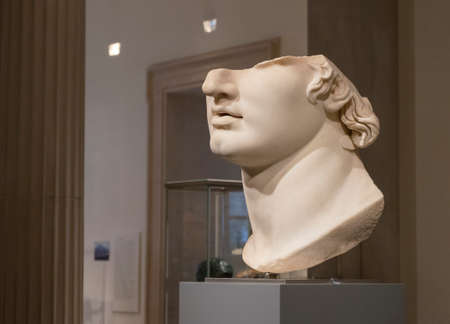 Gallery containg famous sculptures at the Metropolitan Museum of Art in New York.のeditorial素材