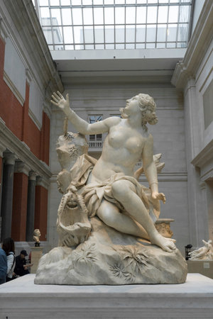 Gallery containg famous sculptures at the Metropolitan Museum of Art in New York.のeditorial素材