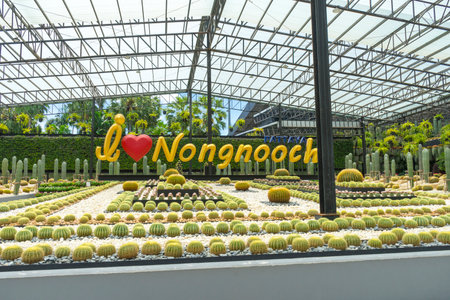 beautiful garden decoration in Nong Nooch Tropical Botanical Garden in Chonburi,Thailandのeditorial素材