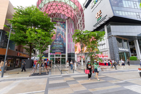 Bangkok,Thailand - July 7,2022 : People cross crosswalk near Digital Gateway at siam square in Bangkok, Thailand.のeditorial素材