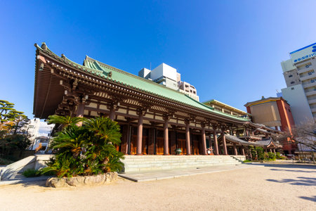Tochoji Temple or Nangakuzan with blue sky in Fukuoka, Japan.のeditorial素材