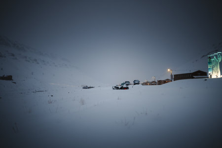 Buildings in the snow in Nybyen, Longyearbyen, Svalbard in the arcticの写真素材