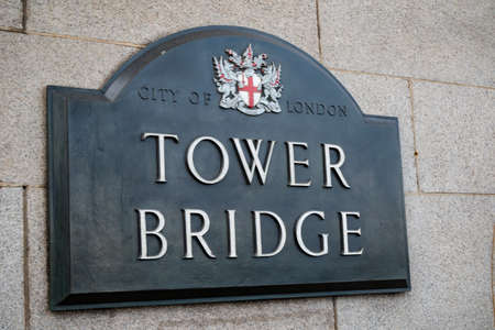London, United Kingdom, 31st January 2019:- Sign with the Coat of Arms of the City of London on Tower Bridgeのeditorial素材