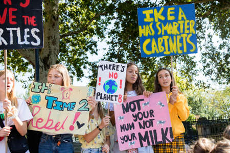 London, United Kingdom, 20th September 2019:- Climate Change Protesters gather in Westminster, central London near the British Parliament as part of a global day of protestのeditorial素材