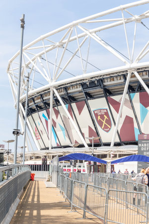London, United Kingdom, May 28th 20203:- A view of the London Stadium, former London 2012 Olympic Stadium, now home to West Ham United Football Clubのeditorial素材
