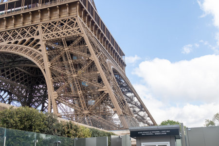 Paris, France, 18th April 2024:- A View of the Eiffel Towerのeditorial素材