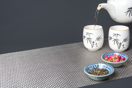 flower tea in glassesの写真素材