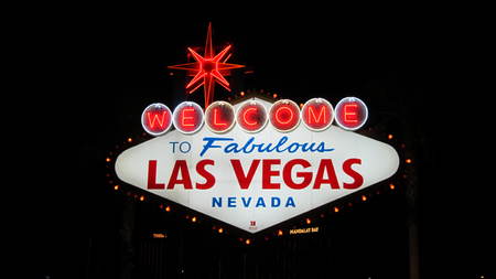Las Vegas, NV, USA - September 8, 2011: Welcome to Fabulous Las Vegas sign at night in Nevada, USAのeditorial素材