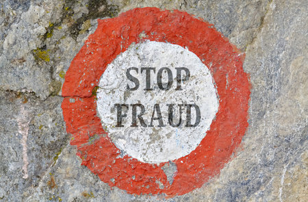 Text message as appeal to combat fraud