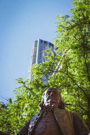 Benjamin Franklin Statue in Manhattan, New York City, USAのeditorial素材