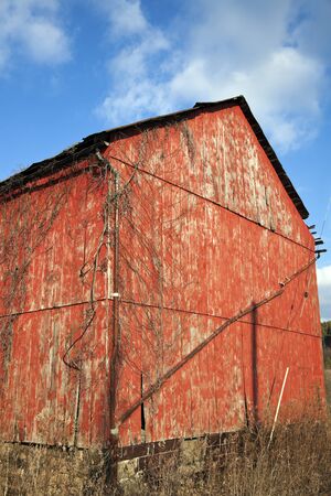 Red barn in Ohioの写真素材