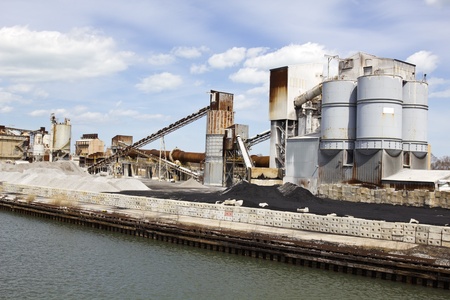 Factory by the river - south side of Chicago.の写真素材