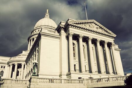 State Capitol Building in Madison before the storm. Summer time.のeditorial素材
