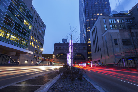 Traffic on Congress Parkwy in Chicago. Chicago, Illinois, USA.のeditorial素材