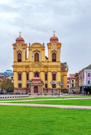 TIMISOARA, ROMANIA - OCTOBER 15, 2016 Roman Catholic Episcopal Church in Timisoara, Romaniaのeditorial素材