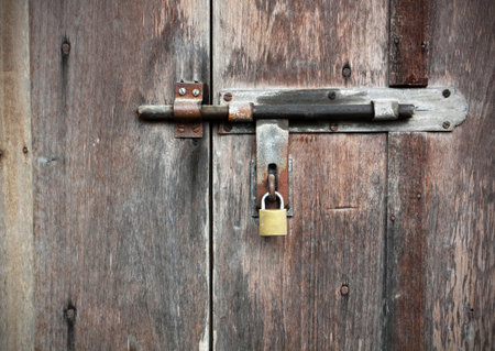 Old grunge door lock 